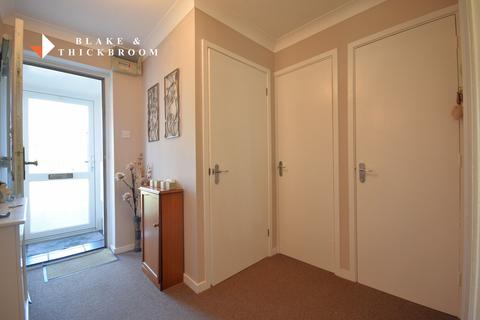 2 bedroom terraced bungalow for sale, Lyon Close, Clacton-On-Sea, CO15 6EX