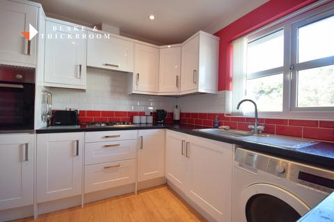 2 bedroom terraced bungalow for sale, Lyon Close, Clacton-On-Sea, CO15 6EX