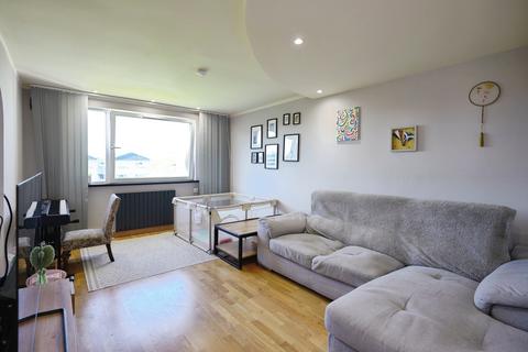 2 bedroom flat for sale, Saughton Mains Terrace, Edinburgh, EH11