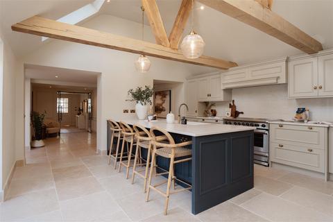 5 bedroom house for sale, Portsmouth Road, Ripley, Woking