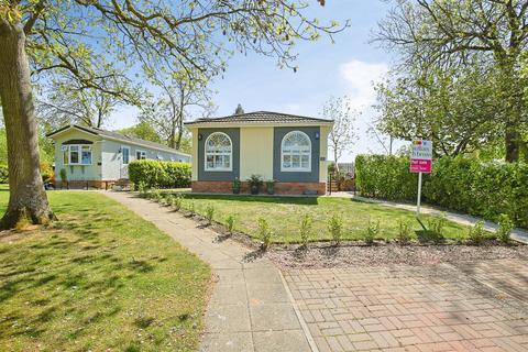 2 bedroom park home for sale, Shepherds Grove Park, Stanton, BURY ST. EDMUNDS