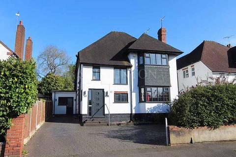 Detached house - York Avenue, Finchfield, Wolverhampton, WV3