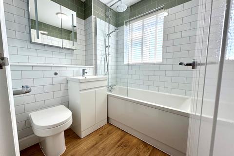 1 bedroom flat to rent, Pearce Manor, Chelmsford, Essex, CM2 9XH