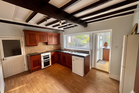 3 bedroom end of terrace house to rent, Main Road, Sheffield, S12