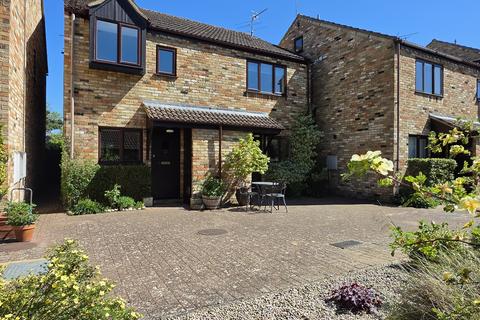 2 bedroom semi-detached house for sale, Cambridge CB2