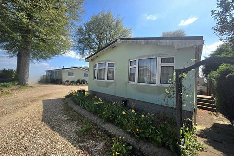 undefined, Hampton Fields, Minchinhampton