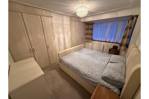 3 bedroom semi-detached house for sale, Alexandra Avenue, Harrow, HA2