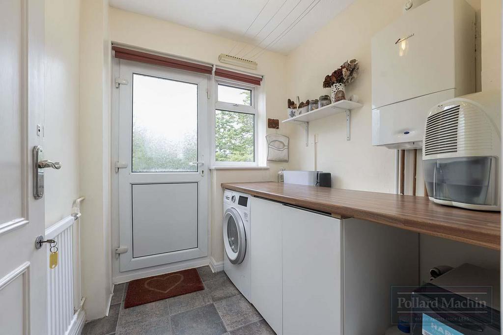 Utility room, utility