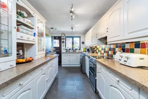 3 bedroom detached bungalow for sale, Top Close, Royston SG8
