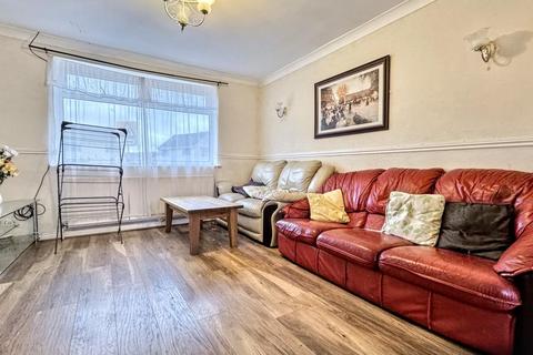 4 bedroom house to rent, Cranleigh Court Road Yate, Bristol BS37