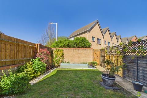 Little Red Walk, Questor, Dartford, Kent, DA1