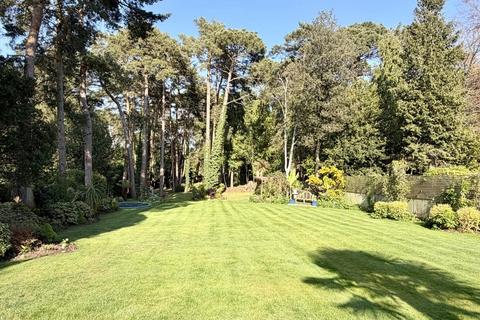 5 bedroom detached house for sale, Canford Cliffs , Poole, BH13