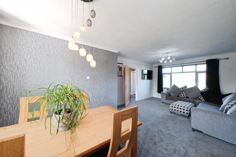 4 bedroom detached house for sale, Yew Tree Road, Retford, DN22