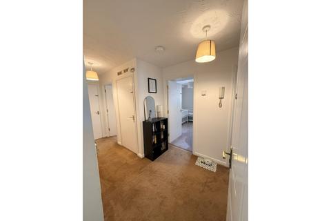 2 bedroom apartment for sale, Browning Drive, Wickford, SS12