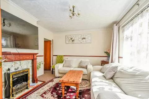 2 bedroom end of terrace house for sale – pohled 3