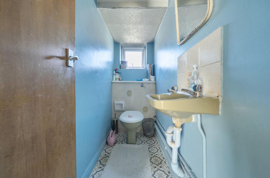 Ground Floor Cloakroom