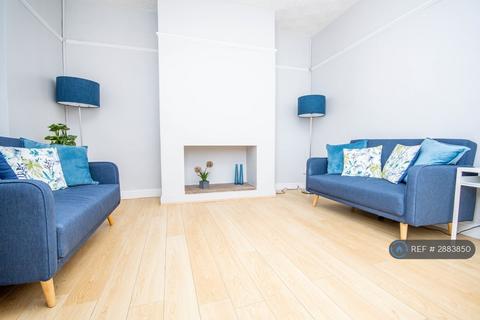 3 bedroom terraced house to rent, Stanley Street, Accrington, BB5