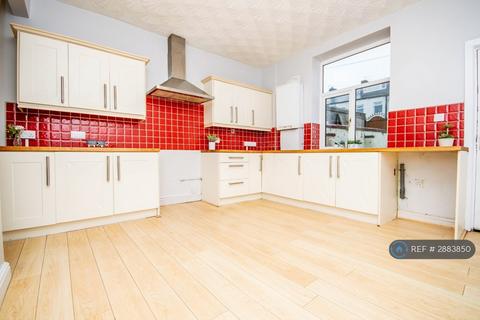 3 bedroom terraced house to rent, Stanley Street, Accrington, BB5