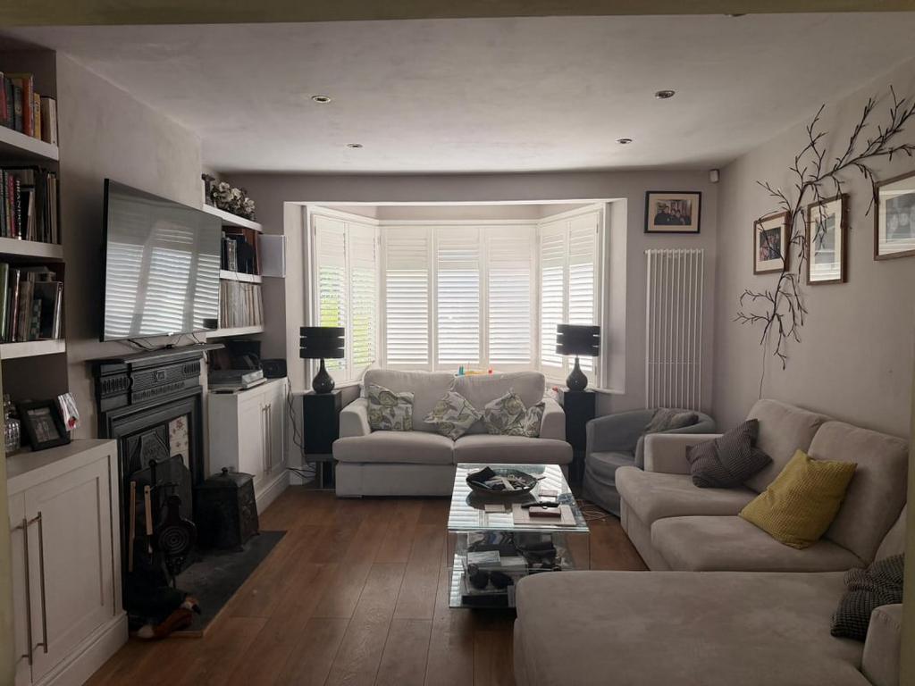 Living room, fireplace