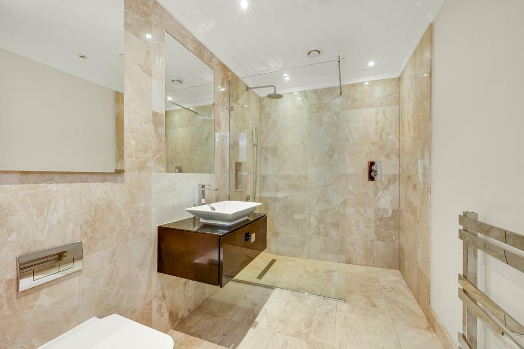 Bedroom 3 En Suite