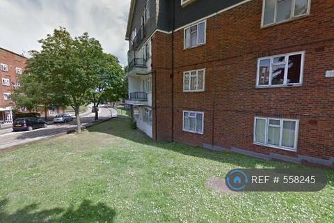 2 bedroom flat to rent, Vane House, London, N2