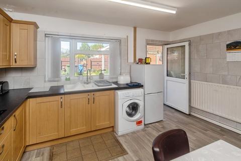 3 bedroom bungalow for sale, Weston Drive, Cheslyn Hay, Walsall, WS6