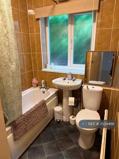2 bedroom flat to rent, Nethergreen Road, Sheffield, S11