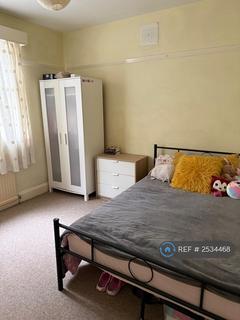 2 bedroom flat to rent, Nethergreen Road, Sheffield, S11