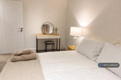 1 bedroom in a flat share to rent, Wharf Road, Chelmsford, CM2