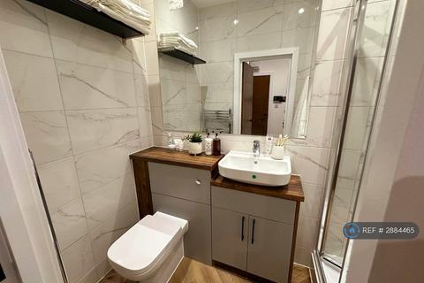 Studio to rent, Deluxe, Derby, DE1