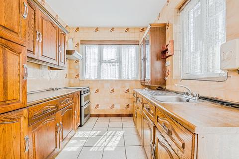 4 bedroom end of terrace house for sale, Albany Road, Roath, Cardiff