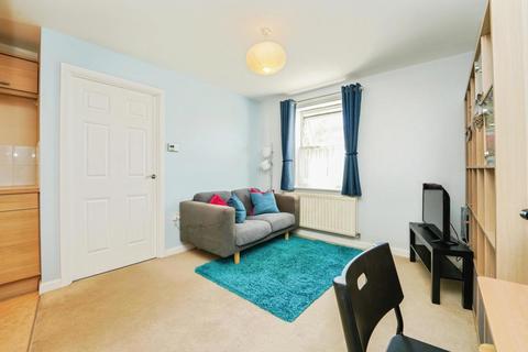 1 bedroom flat for sale, Appleyard Close, CHELTENHAM, Gloucestershire, GL51