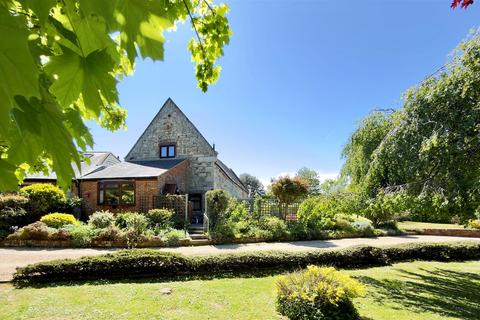 2 bedroom barn conversion for sale, Freshwater,Isle of Wight