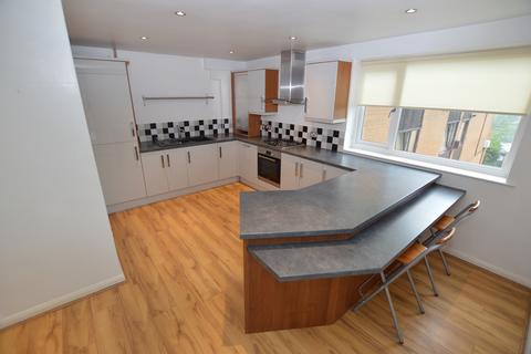 4 bedroom apartment to rent, Bingham Court, Sheffield, S10