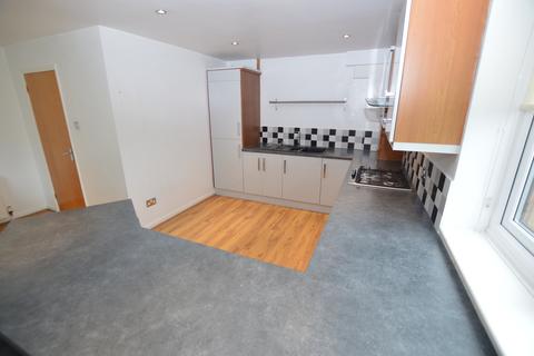 4 bedroom apartment to rent, Bingham Court, Sheffield, S10