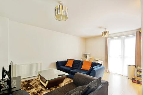 1 bedroom flat for sale, Cedar Avenue, Enfield, EN3
