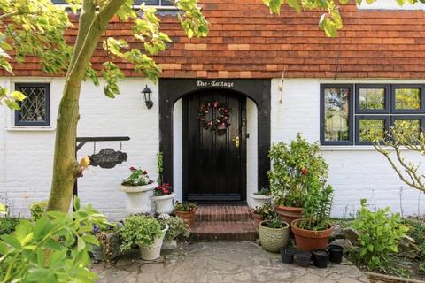 4 bedroom detached house for sale, All Saints Avenue, Margate CT9