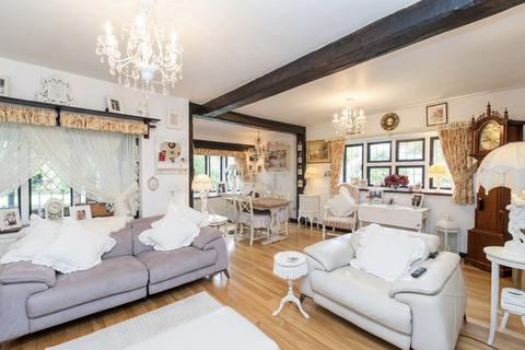 4 bedroom detached house for sale, All Saints Avenue, Margate CT9