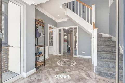undefined, Fulford Hall Road, Tidbury Green, B90