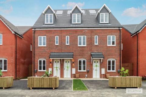 3 bedroom house to rent, Stanier Drive, MARKET HARBOROUGH