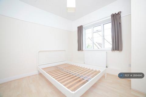 2 bedroom flat to rent, Dover Court, London, SE10