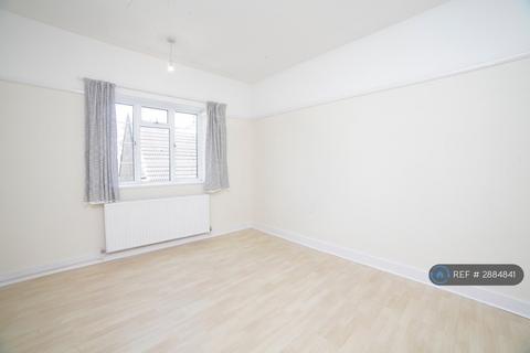 2 bedroom flat to rent, Dover Court, London, SE10