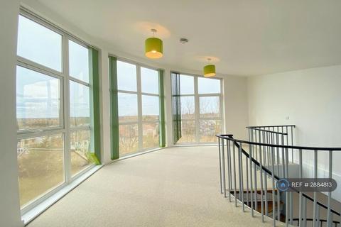 2 bedroom penthouse to rent, Wicks Place, Chelmsford, CM1