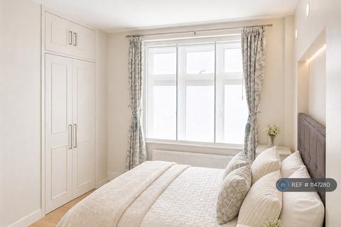 undefined, Cliffords Inn, London, EC4A