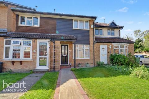 2 bedroom terraced house for sale, Copperfields Way, Harold Wood