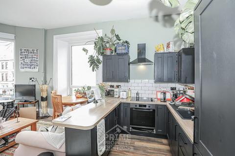 3 bedroom flat for sale, Allison Street 2/2, Glasgow G42