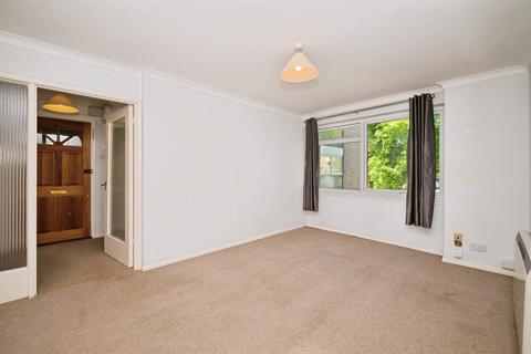 2 bedroom flat for sale, Abbots Park, St. Albans