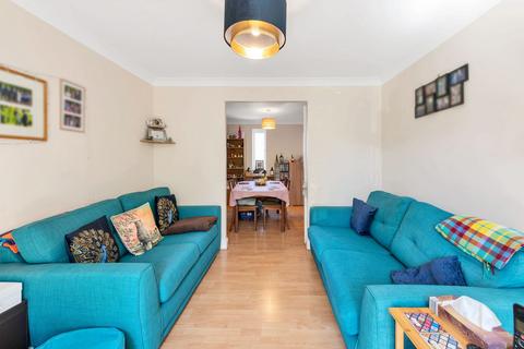 2 bedroom flat for sale, Pippin Grove, Royston SG8