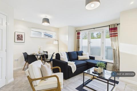 2 bedroom flat to rent, Corinne Court, Cheltenham, GL51