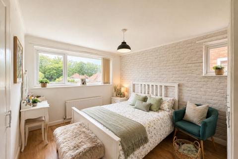 2 bedroom maisonette for sale, Malwood Road, Hythe, Southampton